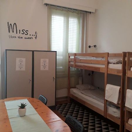 East Side Hostel 布达佩斯 外观 照片